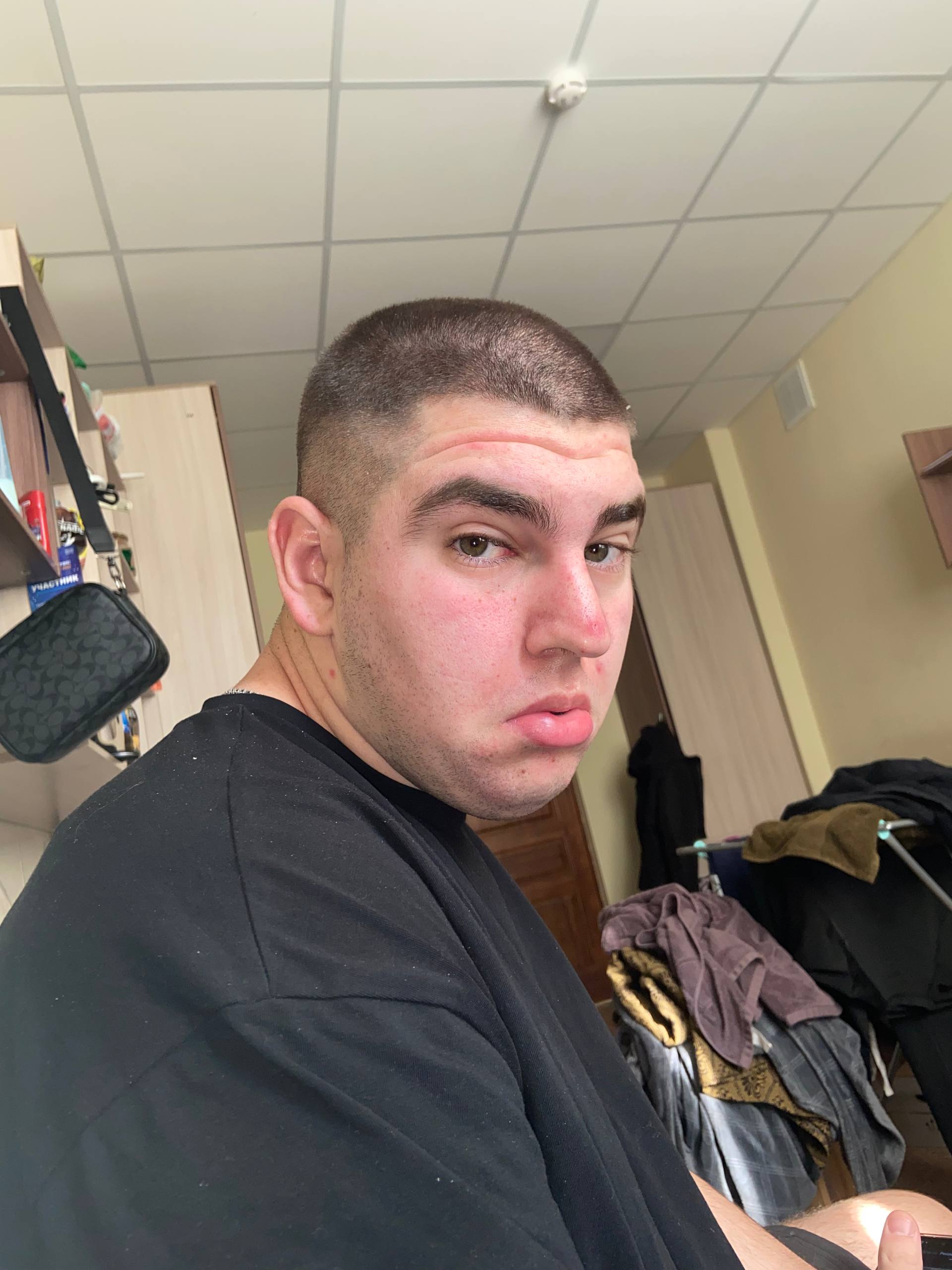 Михайлов Роман